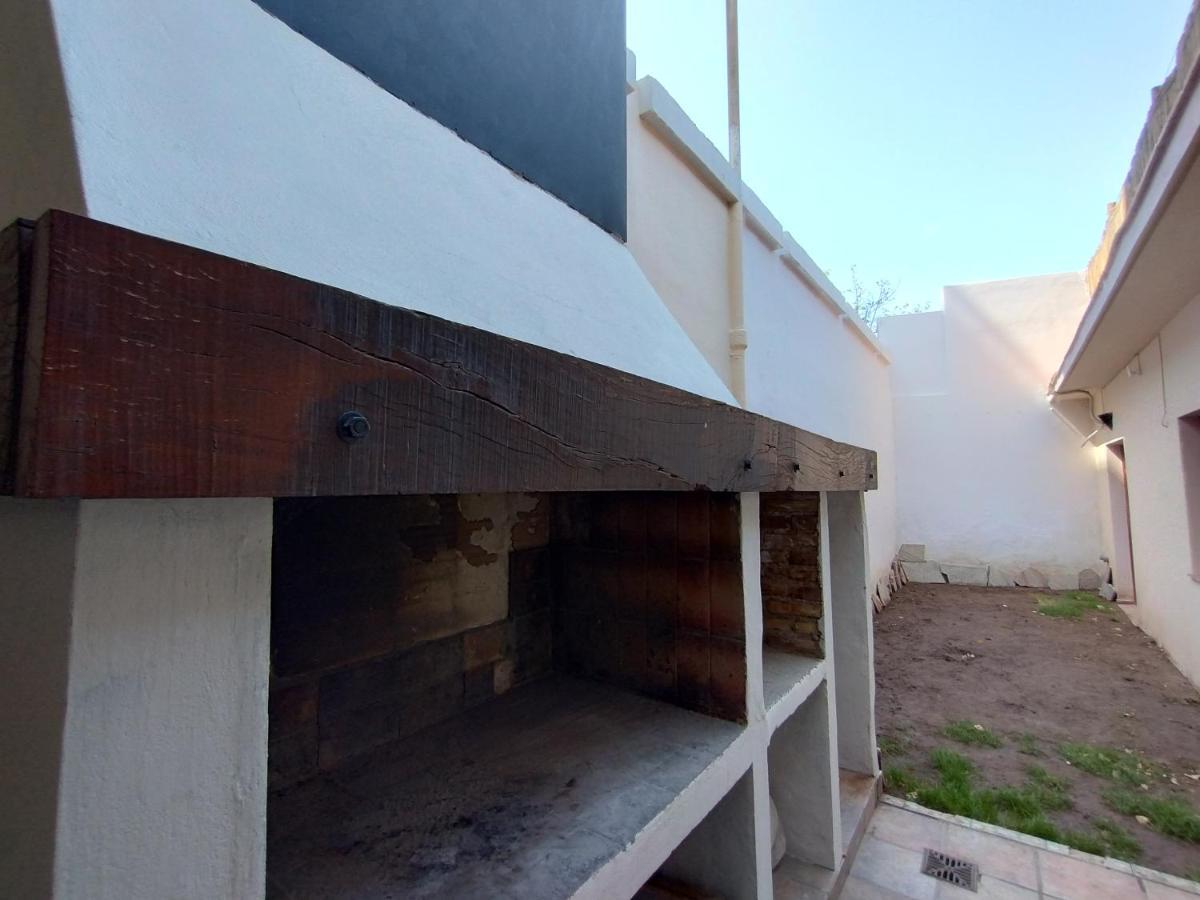 Hostel Terminal Μεντόζα Εξωτερικό φωτογραφία